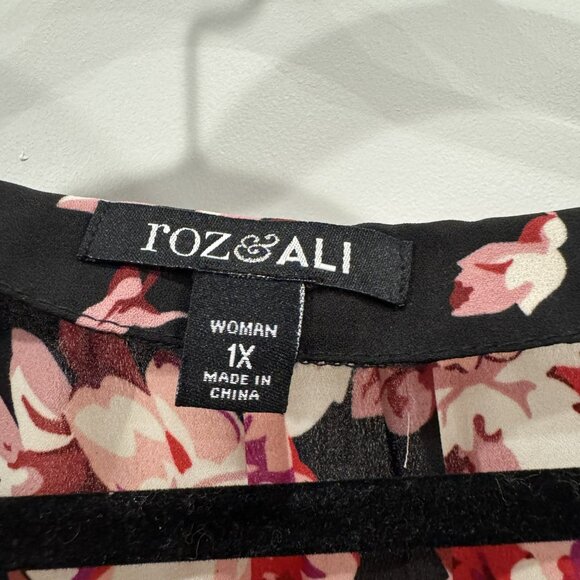 Roz & Ali Black with Pink, Red, and Purple Floral 3/4 Length Bell Sleeves EUC - Picture 3 of 6